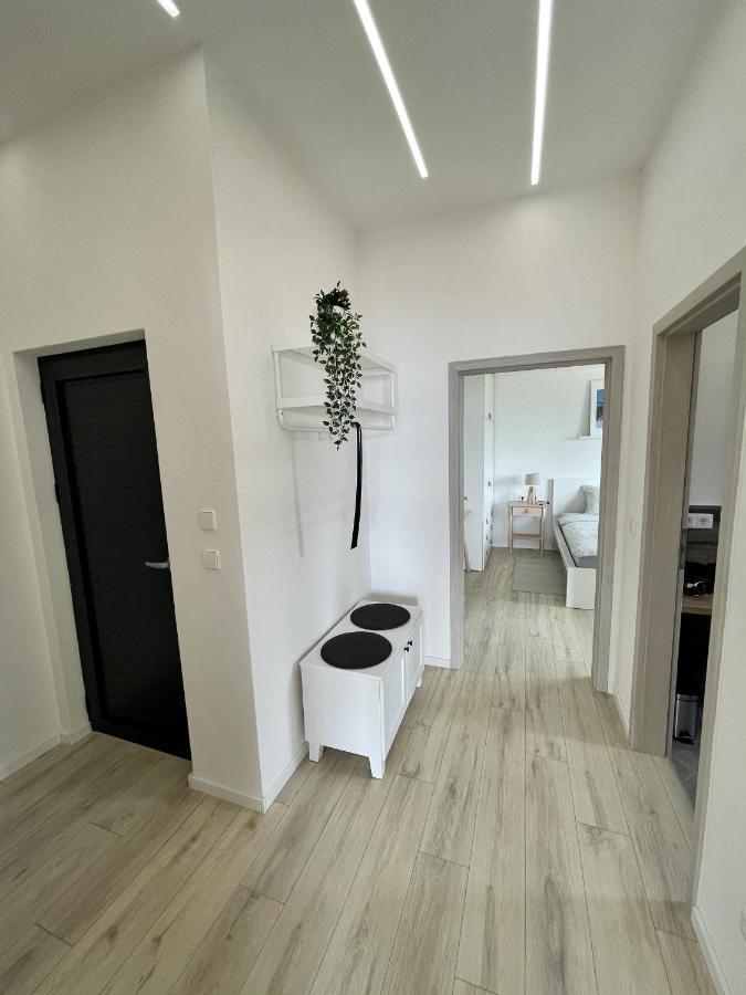 Lambda Holiday Apartments Jesenice  Exterior foto