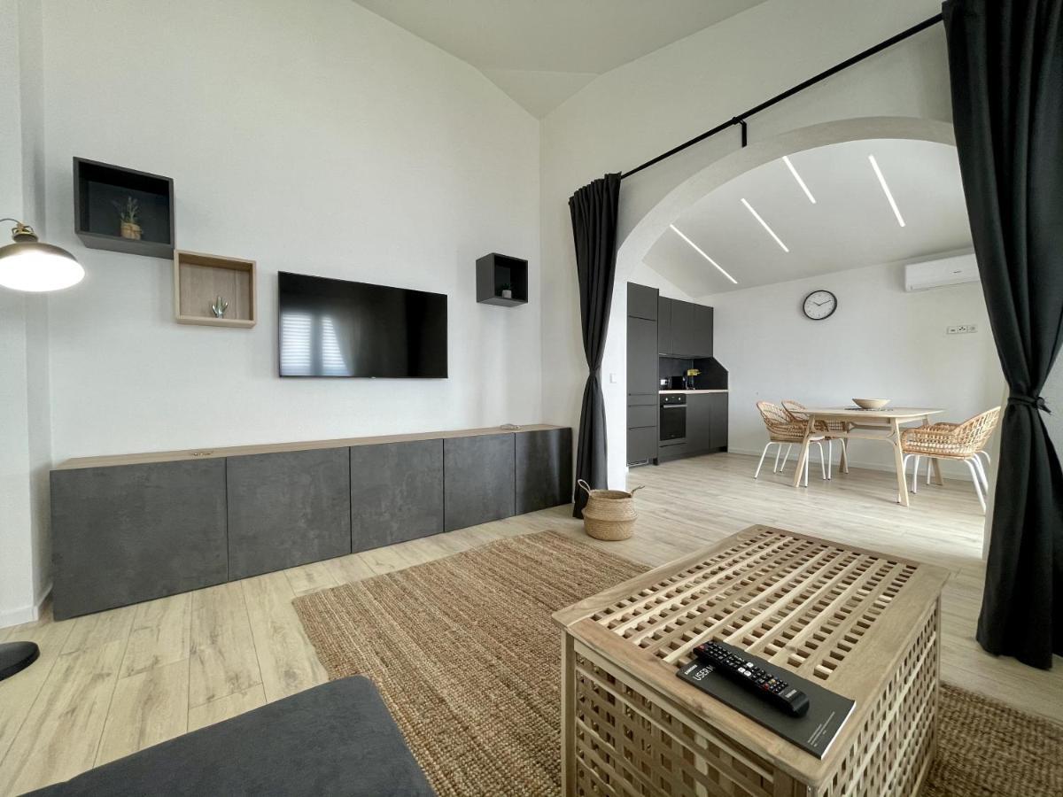 Lambda Holiday Apartments Jesenice  Exterior foto